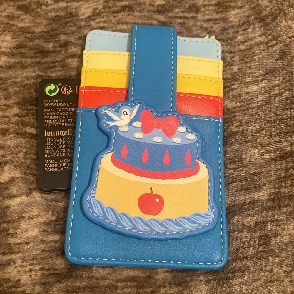 Loungefly Disney Snow‎ White Cake Cardholder